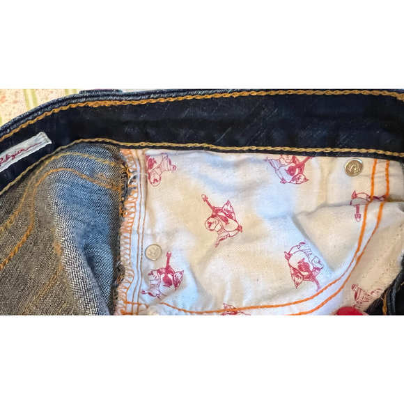 True Religion Becky Jeans Womens Size 32" Blue Bootcut Dark Wash Distressed - Picture 13 of 14